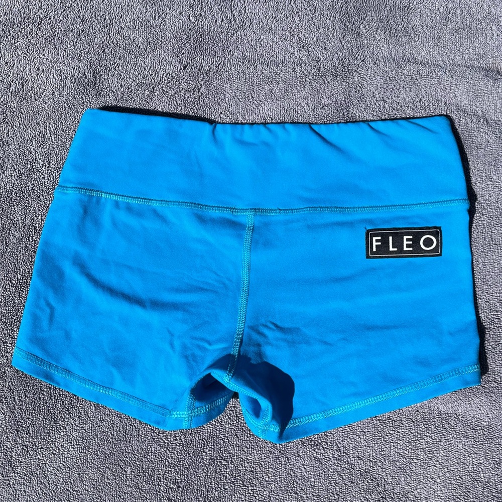 FLEO original shorts Blue Small used